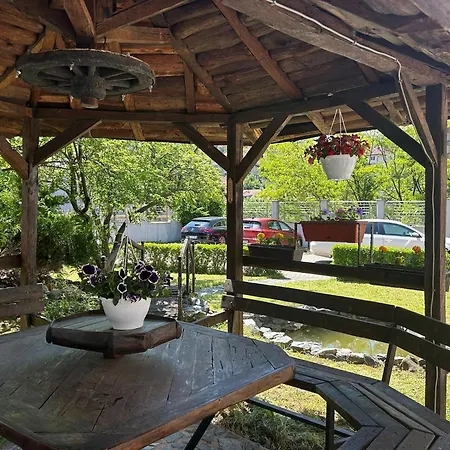 Lägenhet Apartvilla Art Of Living Luxury Sarajevo